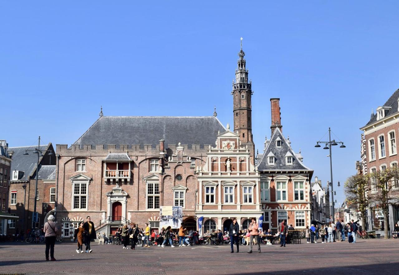 Bed & Breakfast Tegenover De Molen Haarlem Bagian luar foto