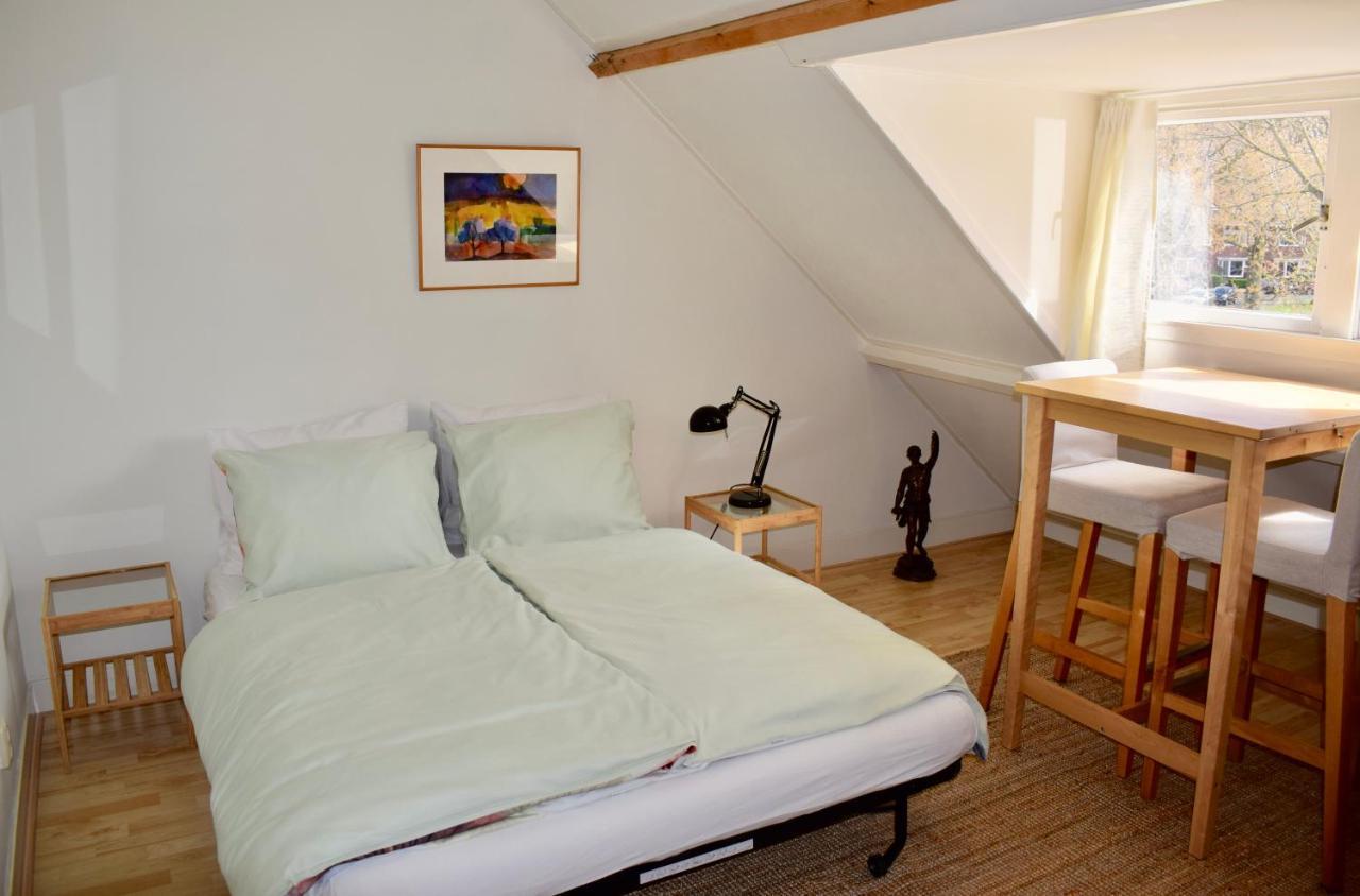 Bed & Breakfast Tegenover De Molen Haarlem Bagian luar foto